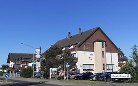 Land-Gut-Hotel Zum Alten Forsthaus - Aufladestation Fuer Elektroautos